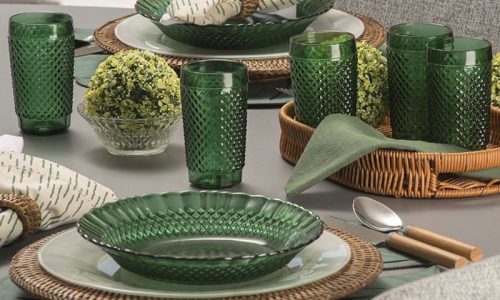 Jogo de Pratos Fundos de Vidro Barroco Verde – Elegância e Resistência na Sua Mesa