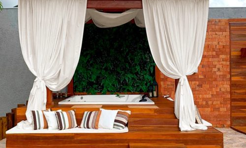 Elegância e Sofisticação para Seu Espaço Externo – Cortina para Pergolado 